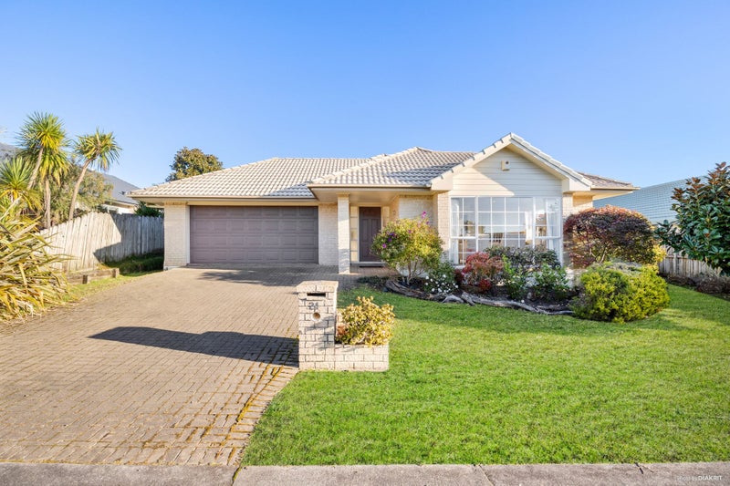 21 Casabella Court, Northpark, Auckland - Carousel 1