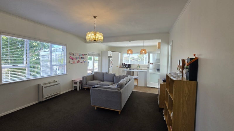 64 Athlone Crescent North, Avalon, Lower Hutt - Carousel 2