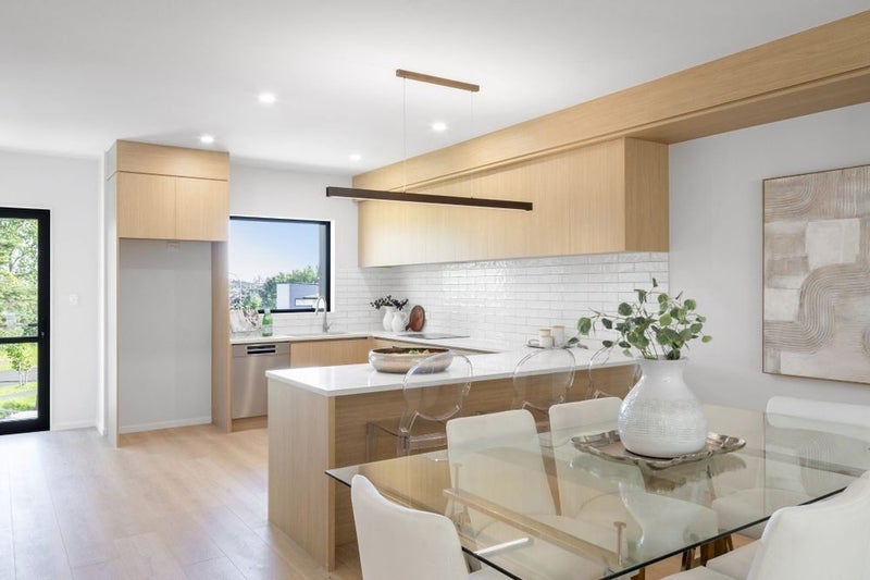 4/9 Rengarenga Rise, Fairview Heights, Auckland - Carousel 1