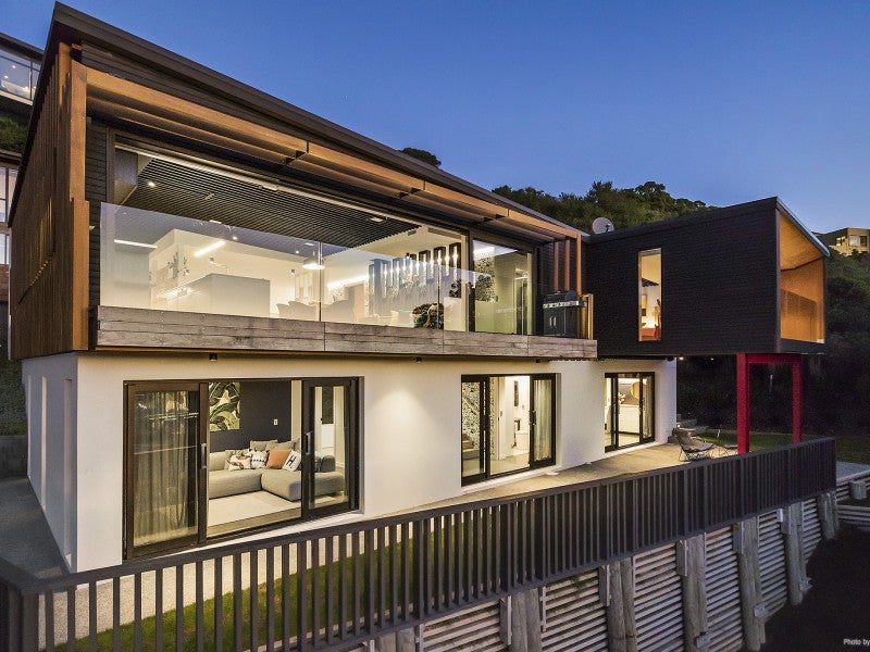 85K Seatoun Heights Road, Seatoun, Wellington - Carousel 1