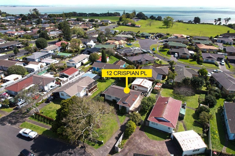 12 Crispian Place, Weymouth, Auckland - Carousel 1