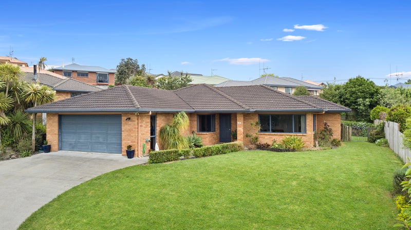 16 Dorchester Place, Nawton, Hamilton - Carousel 2