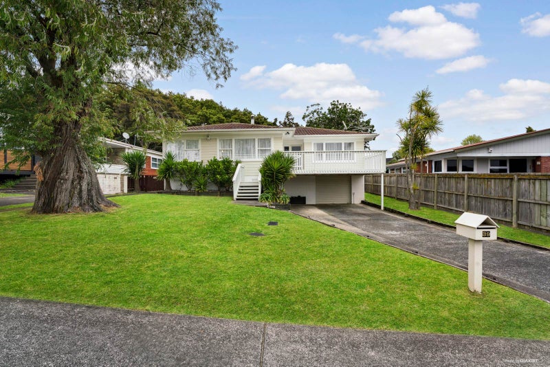 39 David Avenue, Hillpark, Auckland - Carousel 1