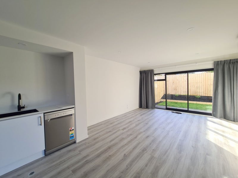 39B York Street, Waltham, Christchurch - Carousel 2