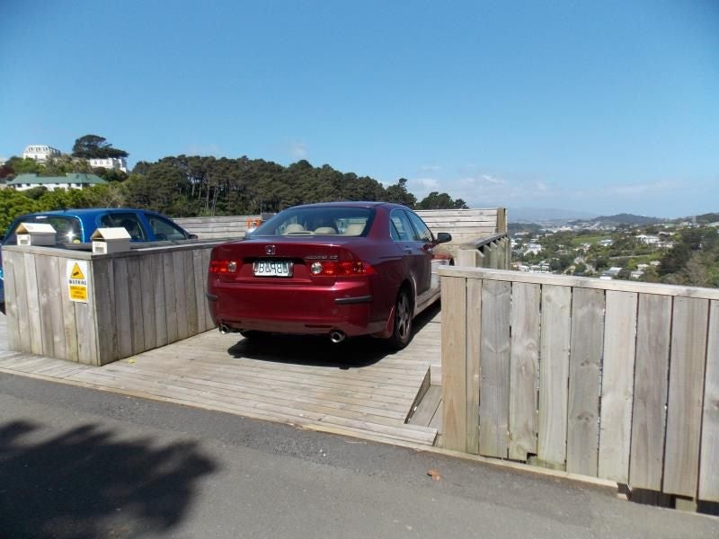 1/127 Raroa Road, Aro Valley, Wellington - Carousel 2