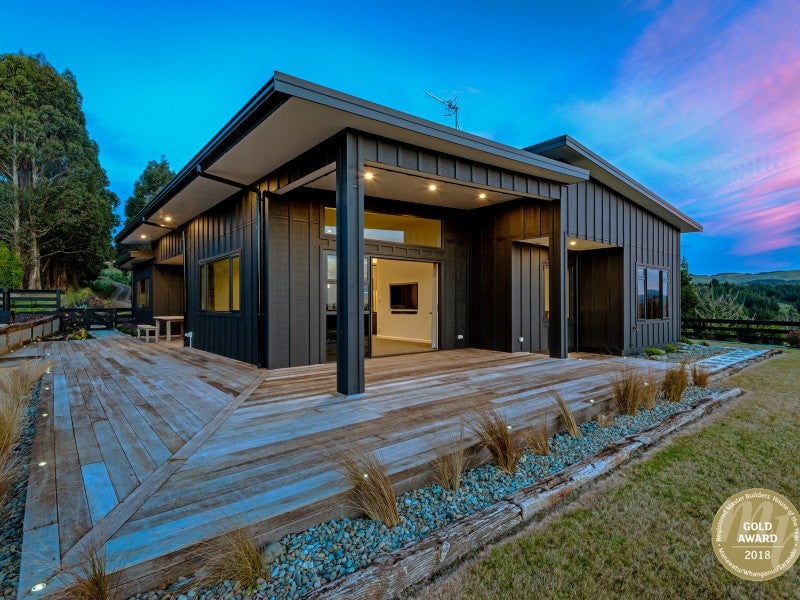 25 Ridgeview Road, Palmerston North - Carousel 1