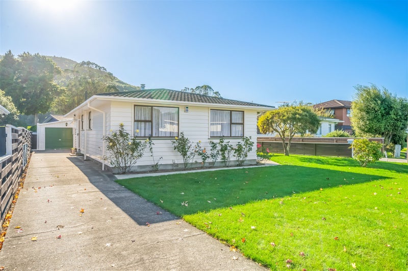 59 Holdsworth Avenue, Trentham, Upper Hutt - Carousel 1