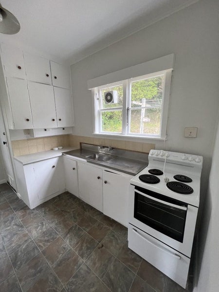 169 Cockayne Road, Ngaio, Wellington - Carousel 2