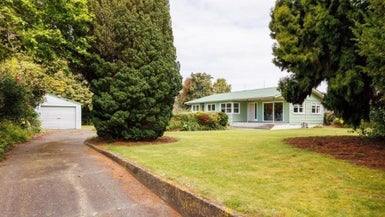 78 Long Melford Road, Awapuni, Palmerston North - Carousel 1