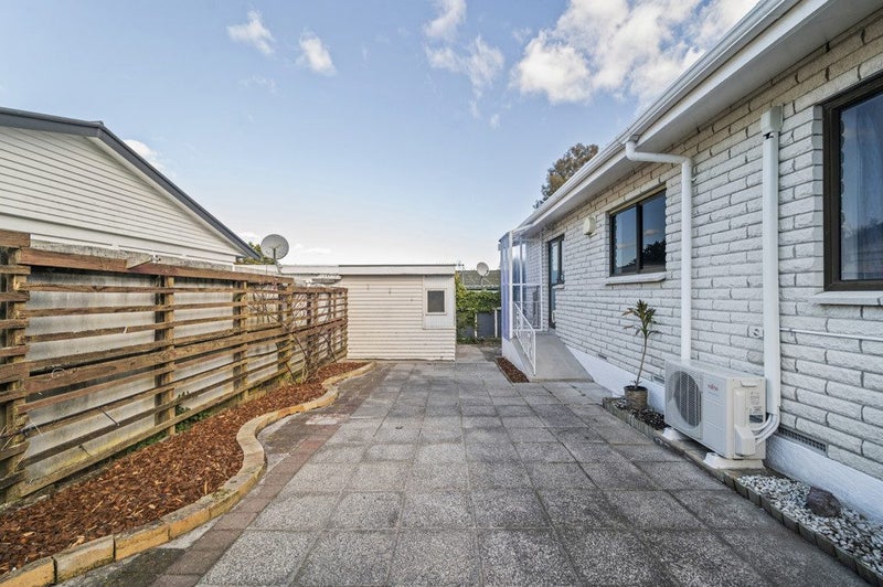 2 Tirita Street, Kawaha Point, Rotorua - Carousel 14