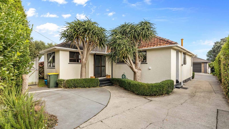 11 Timandra Street, Welbourn, New Plymouth - Carousel 1