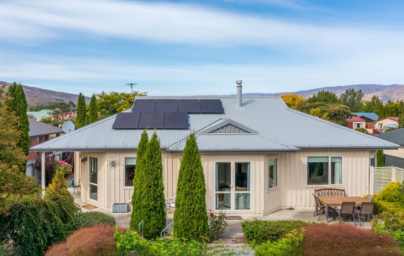 5 Melmore Terrace, Cromwell, Cromwell - Carousel 1