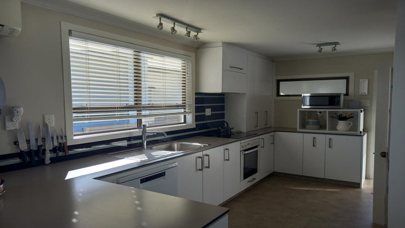 32 Lismore Street, Strandon, New Plymouth - Carousel 2