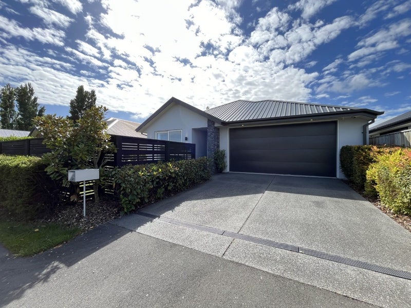 30 Bronco Drive, Aidanfield, Christchurch - Carousel 2