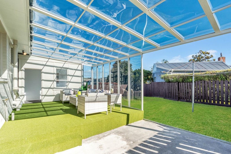 146 Union Road, Botany Downs, Auckland - Carousel 1