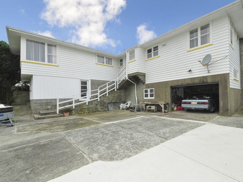 28 Pokohiwi Road, Normandale, Lower Hutt - Carousel 14
