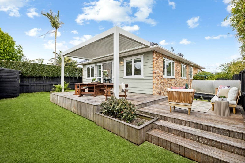 42B Arabi Street, Sandringham, Auckland - Carousel 1