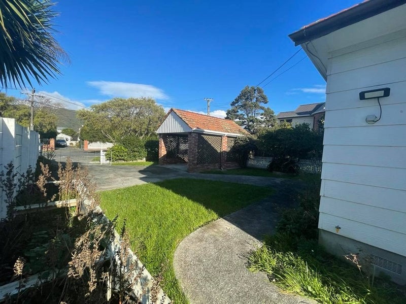 11A MAHOE ST , Hutt Central, LOWER HUTT - Carousel 10