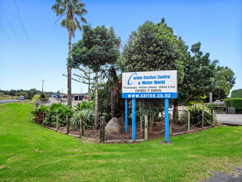 1 Te Karaka Drive, MINDEN, WHAKAMARAMA - Carousel 1