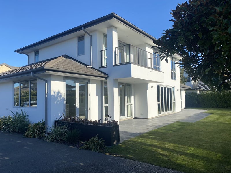 27 Applefield Court, Northwood, Christchurch - Carousel 1
