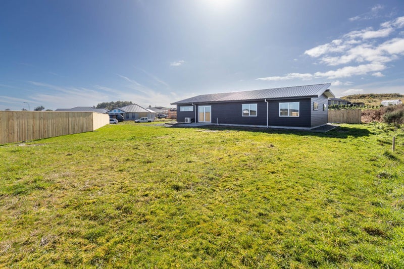 6 Holly Robinson place, Seaview, Hokitika - Carousel 17