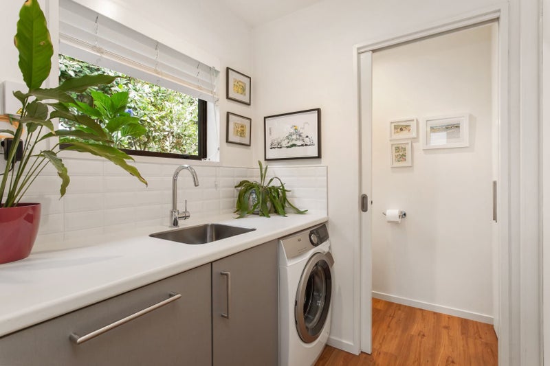 2/9 Rochdale Street, Fendalton, Christchurch - Carousel 22