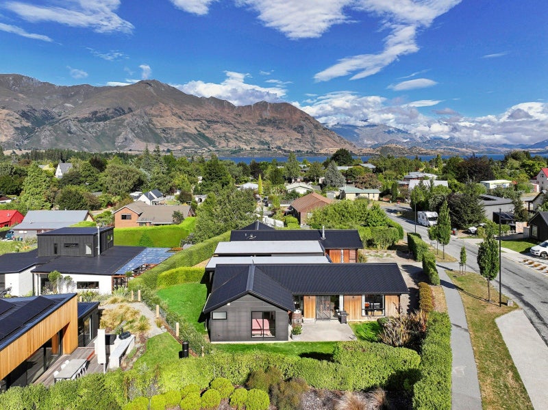 51 Kirimoko Crescent, Wanaka, Wanaka - Carousel 16
