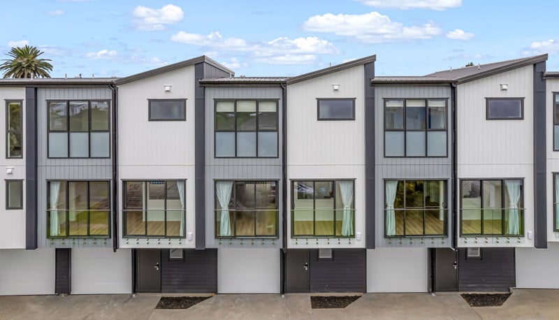 54 Te Koa Road, Panmure, Auckland - Carousel 1