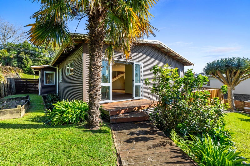 246 Waitaha Road, Welcome Bay, Tauranga - Carousel 1
