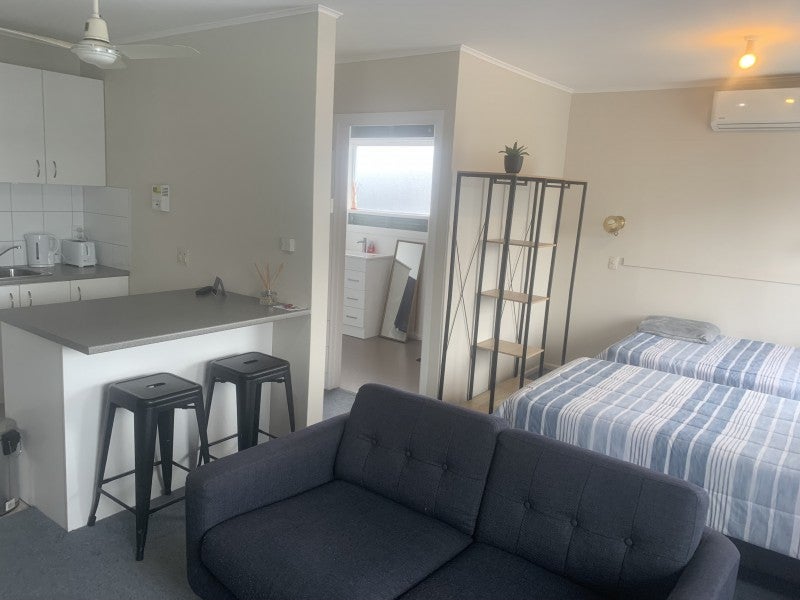 14/335 Kennedy Road, Pirimai, Napier - Carousel 1