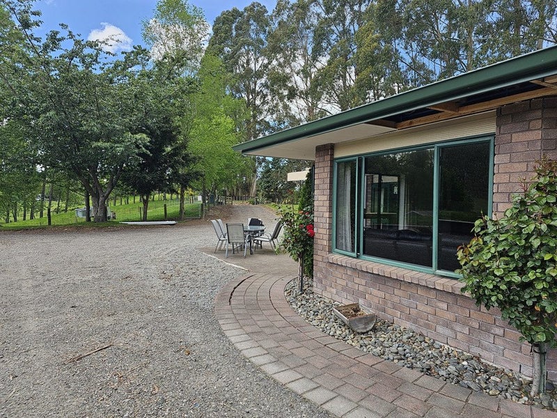 183 State Highway 5, Taupo - Carousel 2