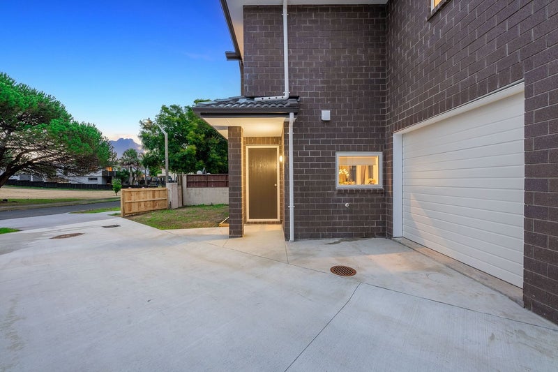 4C Bosun Place, Te Atatu Peninsula, Auckland - Carousel 2