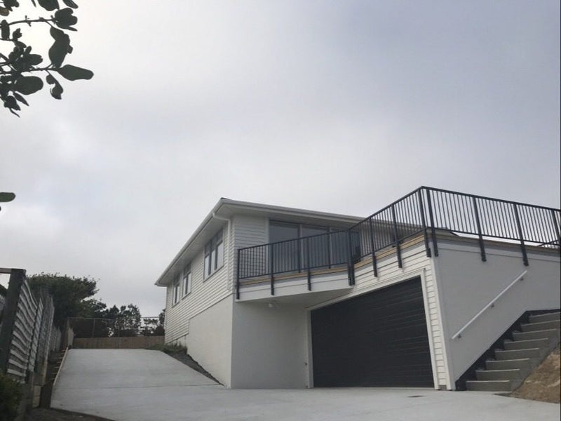 65 Pikarere Street, Titahi Bay, Porirua - Carousel 1