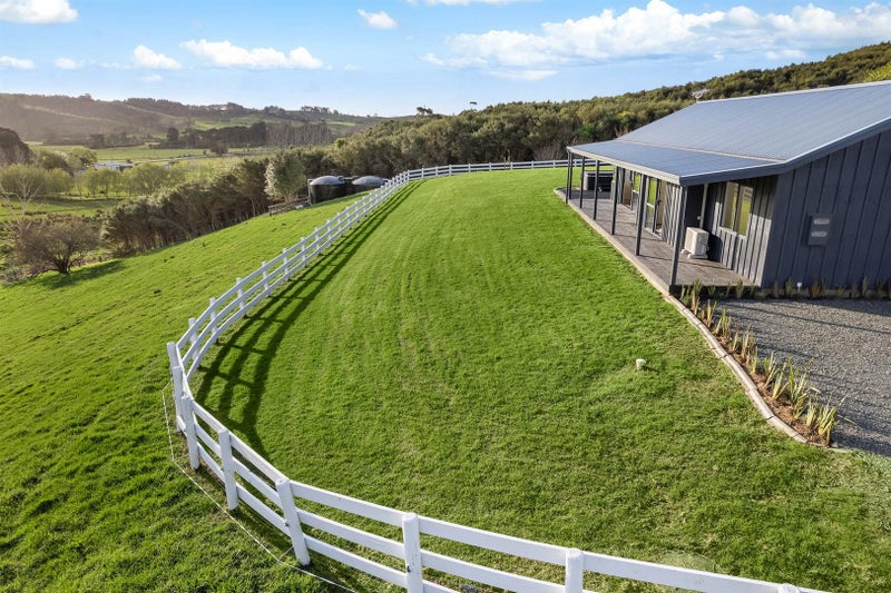 2708 Kaipara Coast Highway, Glorit, Warkworth - Carousel 1