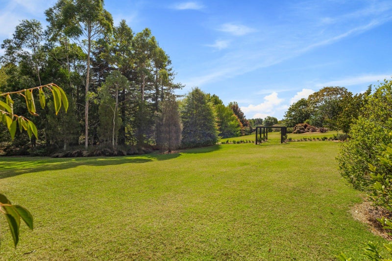 60 Robinson Road, Albany - Carousel 1