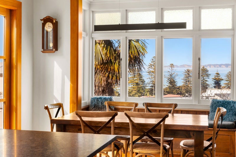 16 Brewster Street, Bluff Hill, Napier - Carousel 1