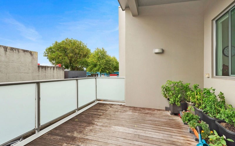 5/21 Wellington Street, Hamilton East, Hamilton - Carousel 9