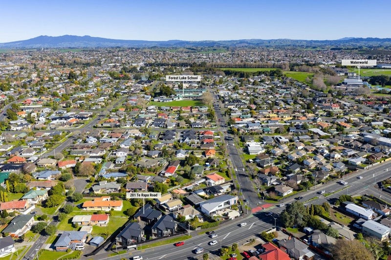 6/201 Te Rapa Road, Beerescourt, Hamilton - Carousel 22