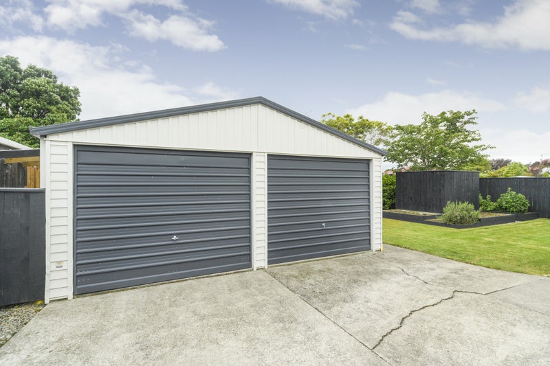 75 Geraldine Crescent, Cloverlea, Palmerston North - Carousel 23
