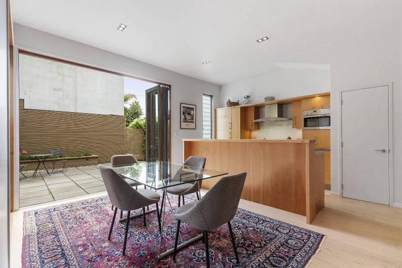 48A Anglesea Street, Freemans Bay, Auckland - Carousel 2