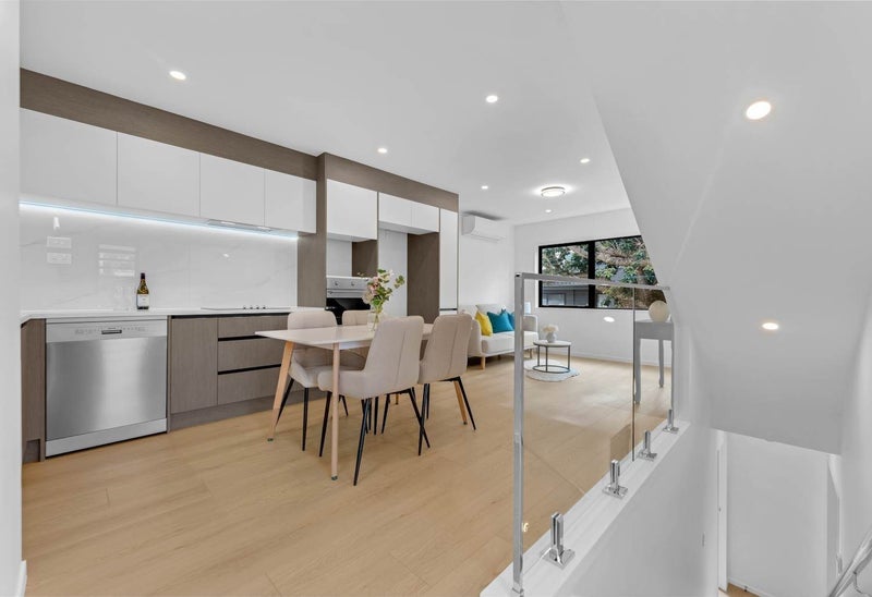 5/21 Baird Street, Howick, Auckland - Carousel 2