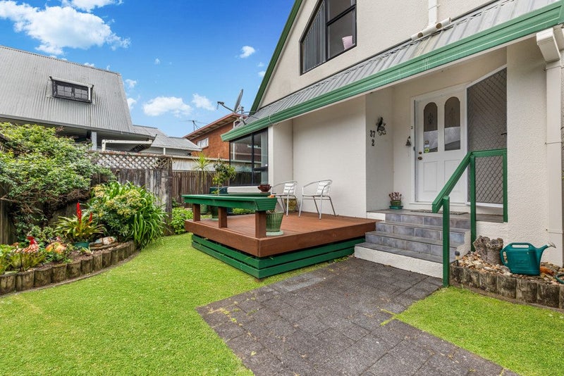 2/37 Fairview Road, Papatoetoe, Auckland - Carousel 1