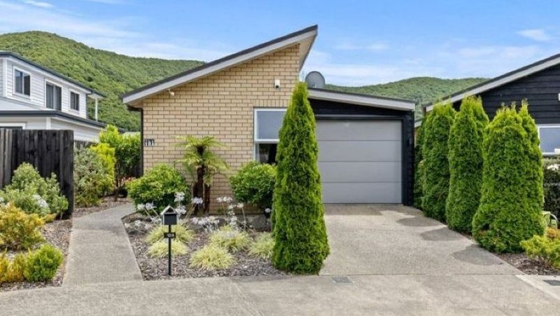 12A Nautique Place, Waikawa, Picton - Carousel 1