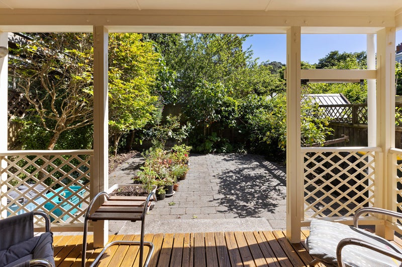 70 Te Wharepouri Street, Berhampore, Wellington - Carousel 2