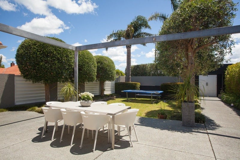 8 Weona Place, Westmere, Auckland - Carousel 2