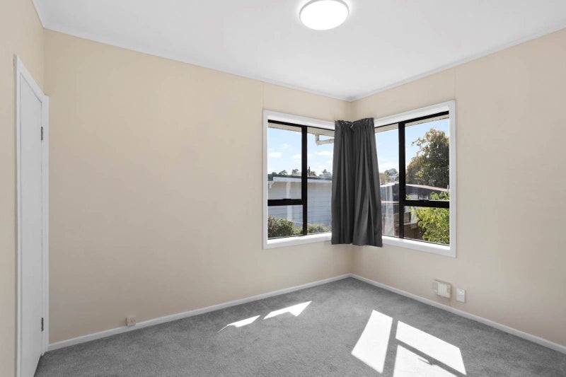 1/13 Kereru Street, Henderson, Auckland - Carousel 22