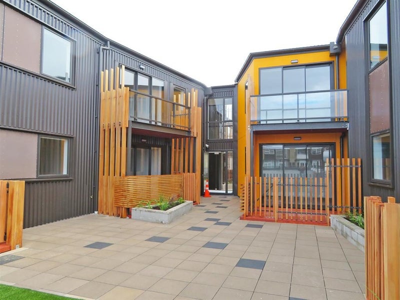 214/321 Jackson Street, Petone, Lower Hutt - Carousel 1