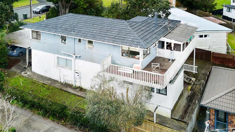 13 Stanton Terrace, Lynfield, Auckland - Carousel 2