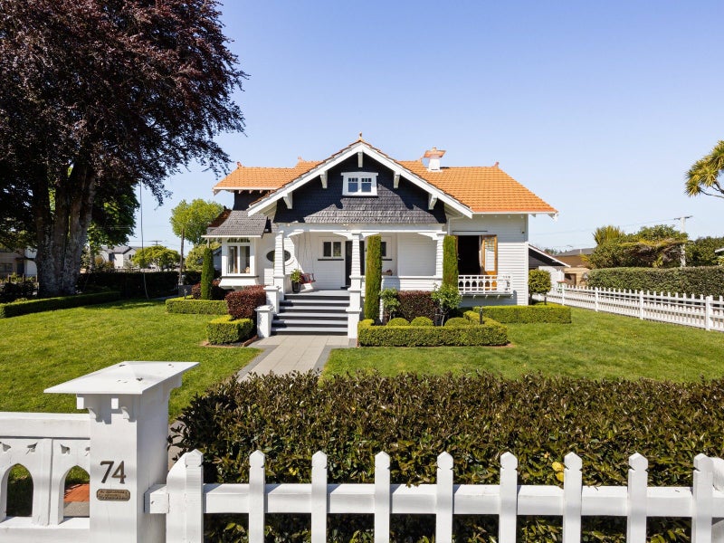 74 Firth Street, Hamilton East, Hamilton - Carousel 1