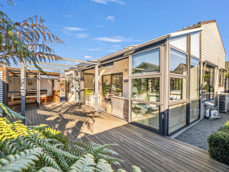 7 Glenharrow Avenue, Avonhead, Christchurch - Carousel 2